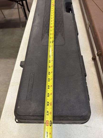 (2) Gun cases