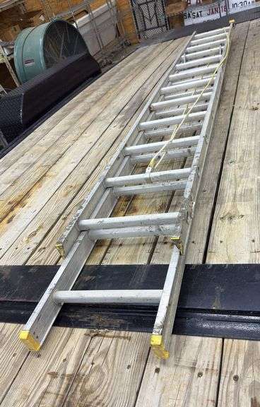 24ft aluminum extension ladder
