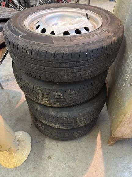 Wheels and tires ‘23 ford maverick