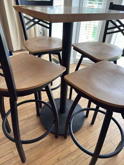 24” sq table and 4 barstools