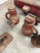 (4) house jacks