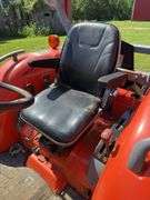 Kubota L3130 4wd tractor & loader with box scraper 1,045 hours