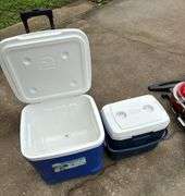 Coolers, Coleman grill