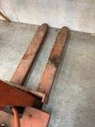 Inter lift 2200 pallet lift