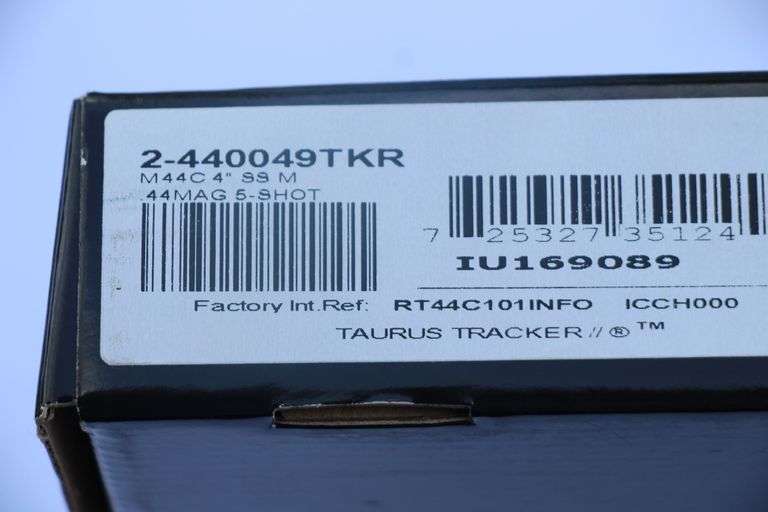 Taurus Tracker  .44 mag BOX