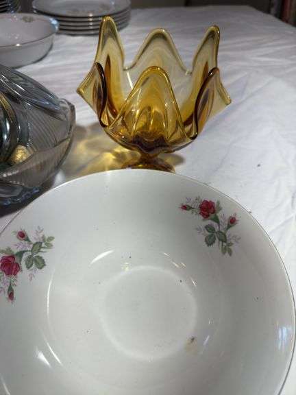 Assorted home decor glass