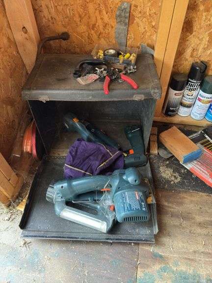 Black and decker, Tacklebox, misc contents of shed