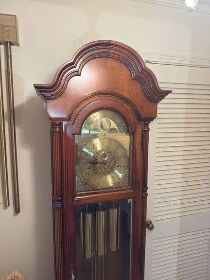 Howard miller grandfather clock 78” tall