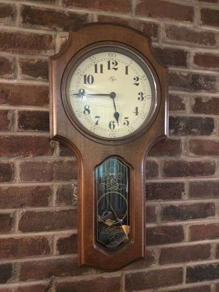 (2) clocks