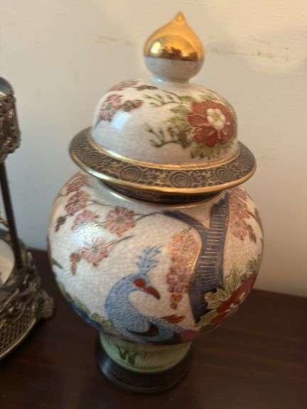 Assorted home decor
