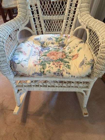 Wicker rocker