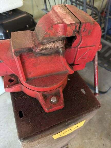 4in vice been welded