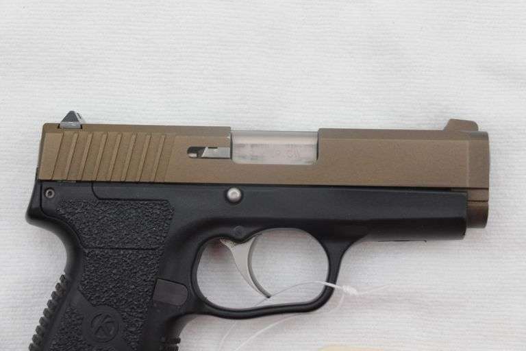 Kahr CW9   9mm