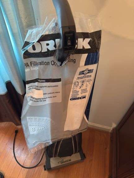 Oreck vacuum cleaner