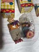 Wind up toys, ornaments etc