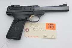 Browning Buck Mark  .22  BOX