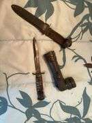 Bayonet and flash light