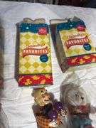 Wind up toys, ornaments etc