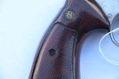 S&W Model 64-1   .38 spl