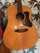Madeira A-18 acoustic guitar