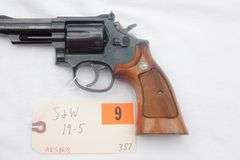 S&W 19-5   .357