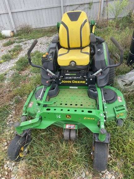 John Deere z950M 60” zero turn 1269 hours