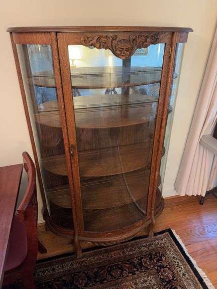 Bow front & sides china cabinet 40x16x60