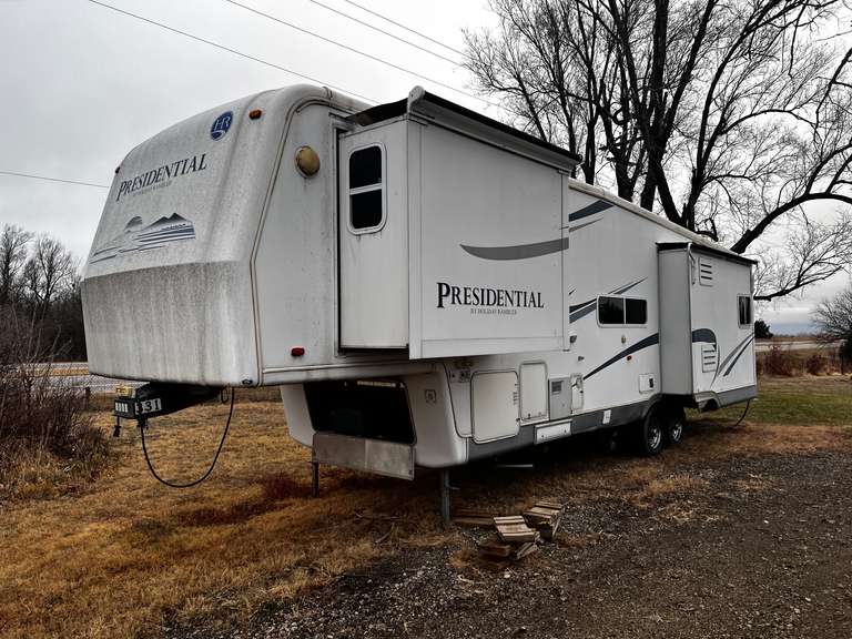 January 3rd, 2023 Agriculture & Construction Equipment Auction Gavel