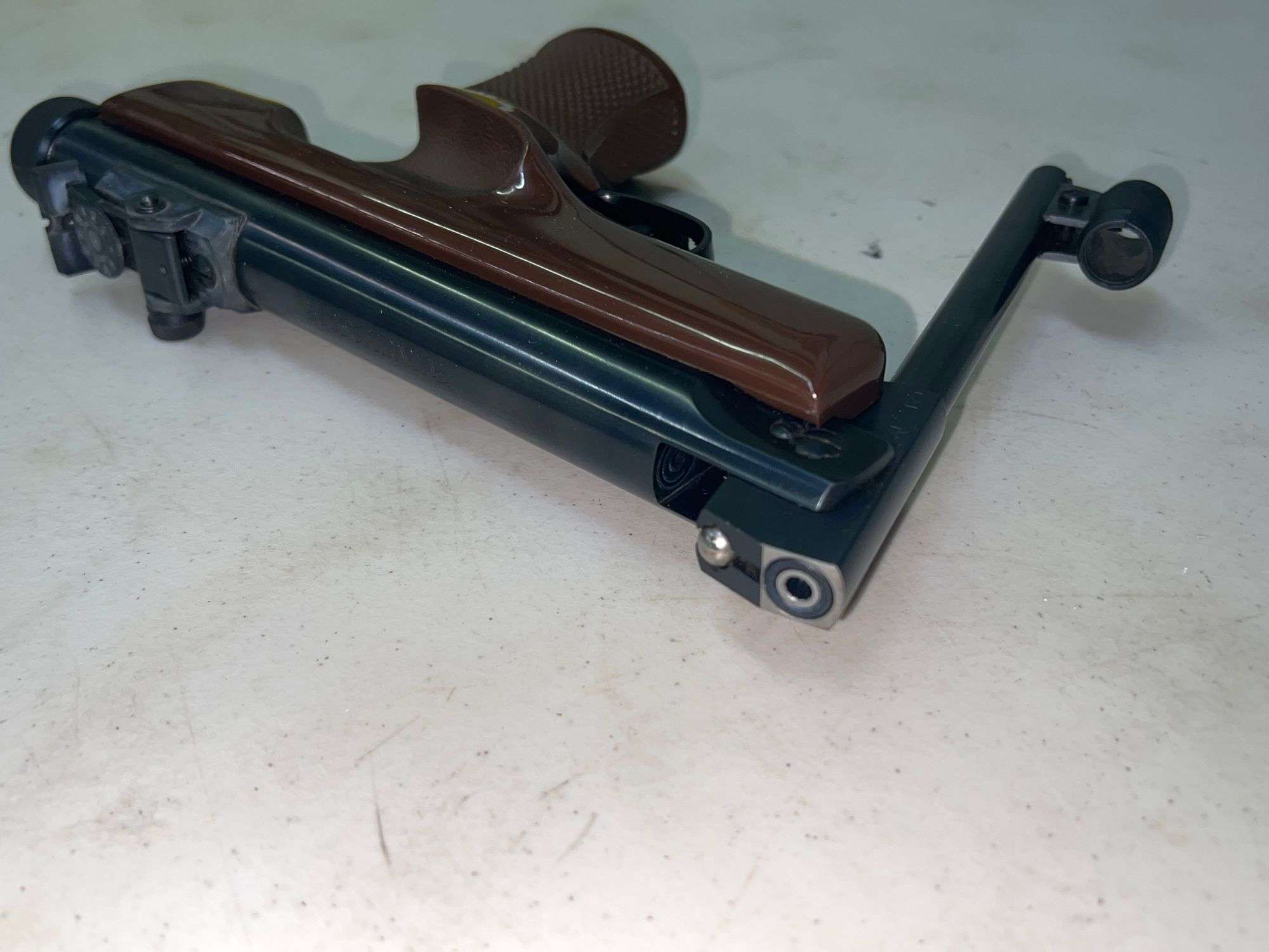 Winchester 353 Air Gun - Gavel Roads Online Auctions