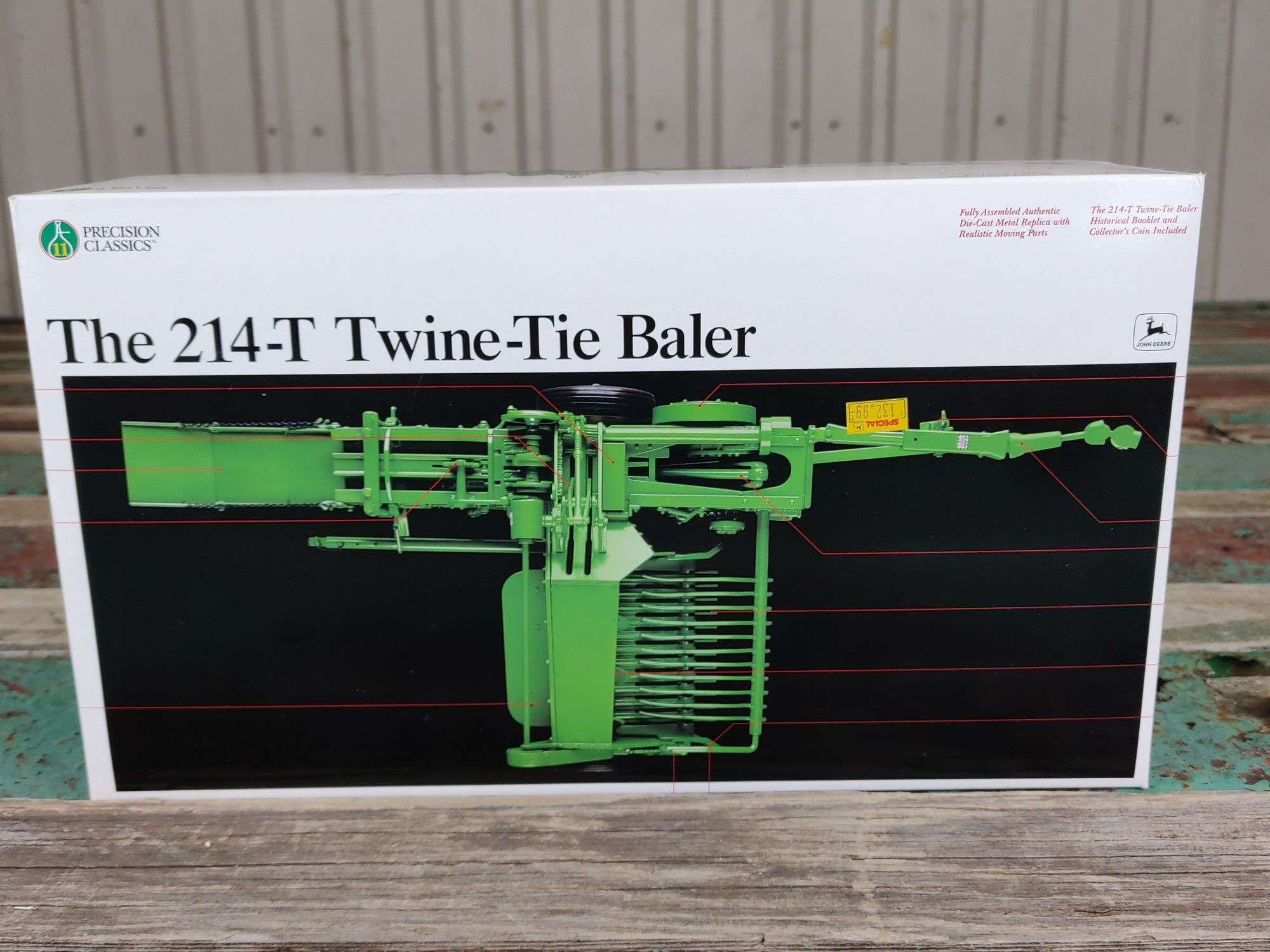 ERTL 1/16 Scale John Deere 214-T Twine-Tie Baler (NIB) - Gavel  display picture 1