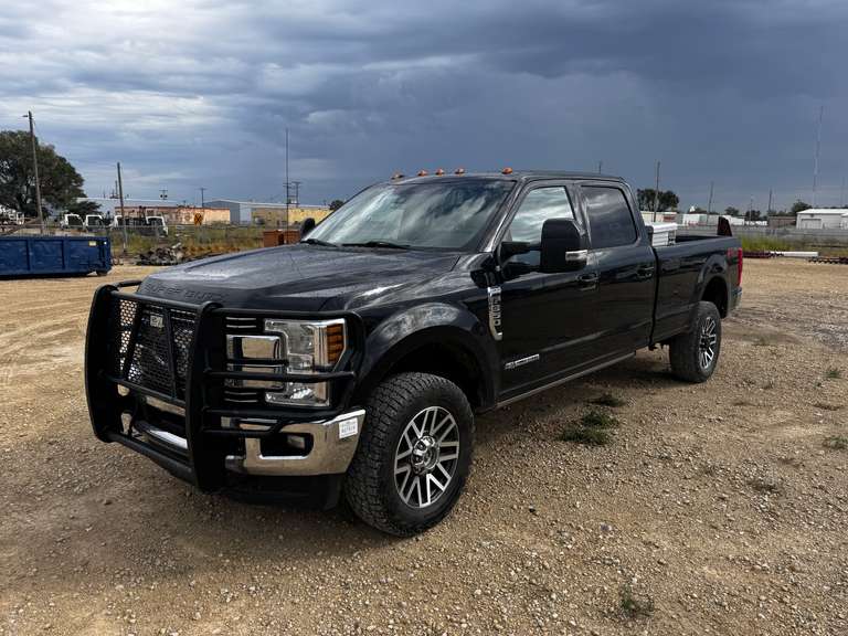2018 Ford F-350 Lariat Super Duty Truck