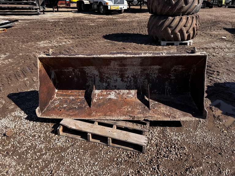 78" Bucket Attachment