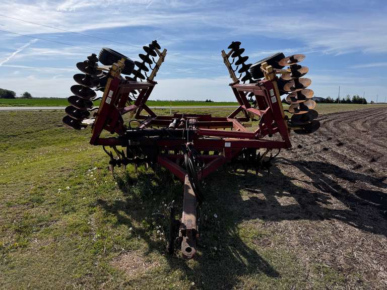 New Holland TD200 Disc Plow