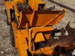 Davis 6' Trencher