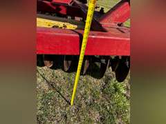 New Holland TD200 Disc Plow