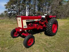 1968 International Farmall 656 Tractor
