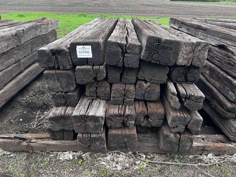 (25) Railroad Ties