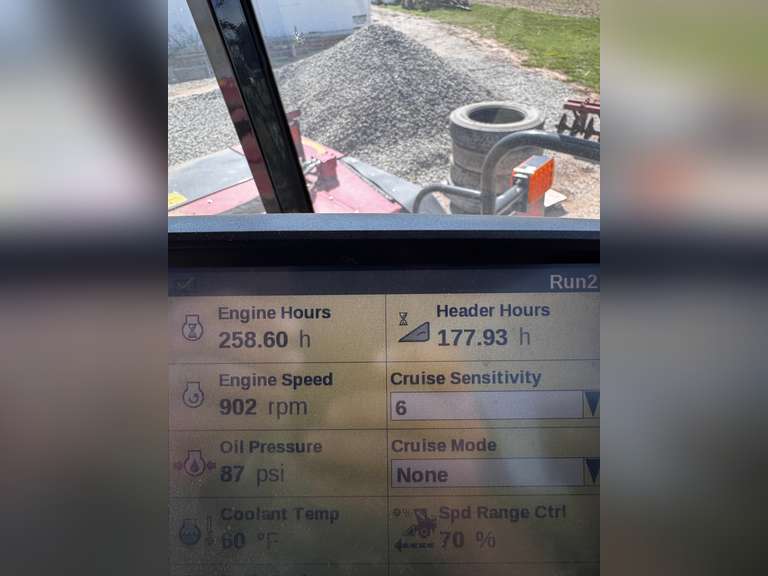 2022 CASE WD 2105 Swather/RD165 Rotary Disc Header