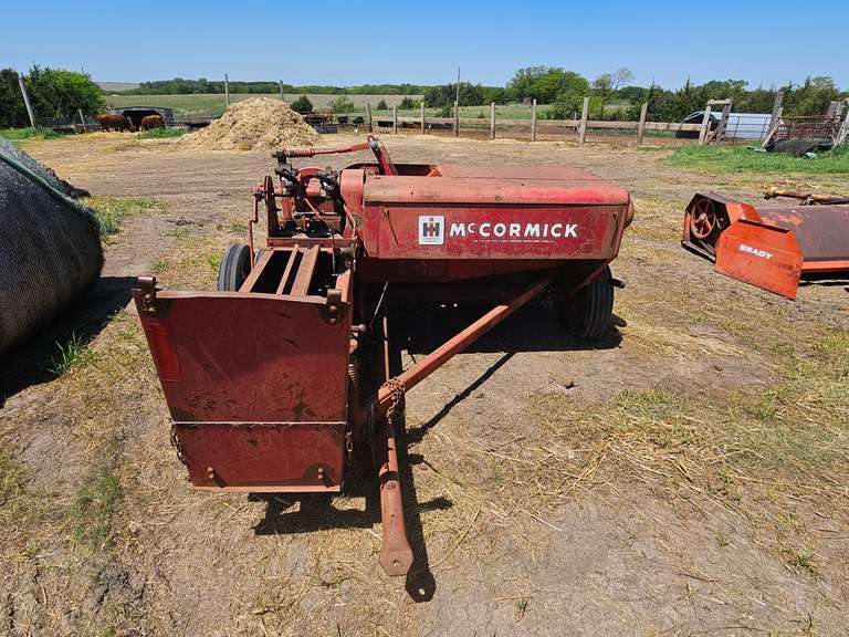 IH McCormick 46 Square Hay Baler