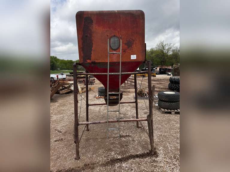 4' x 4' Massey-Harris Gravity Grain Bin
