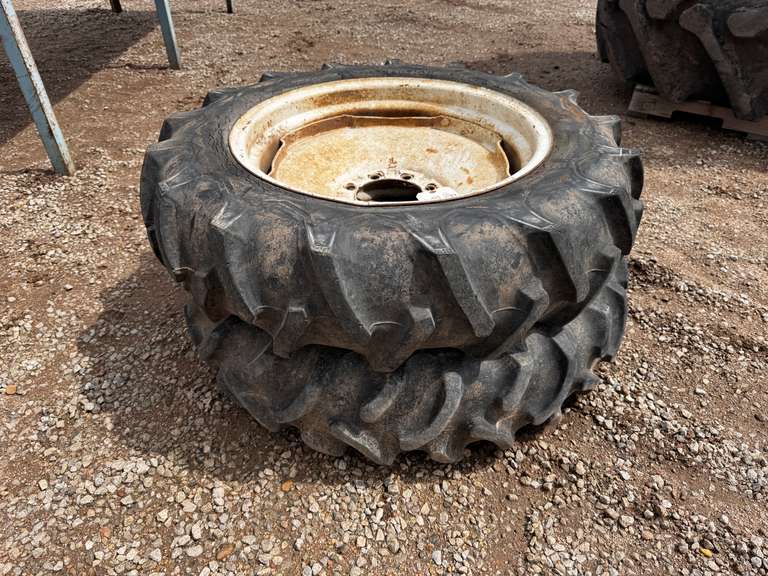 (2) 9.5-24 Tires on Rims