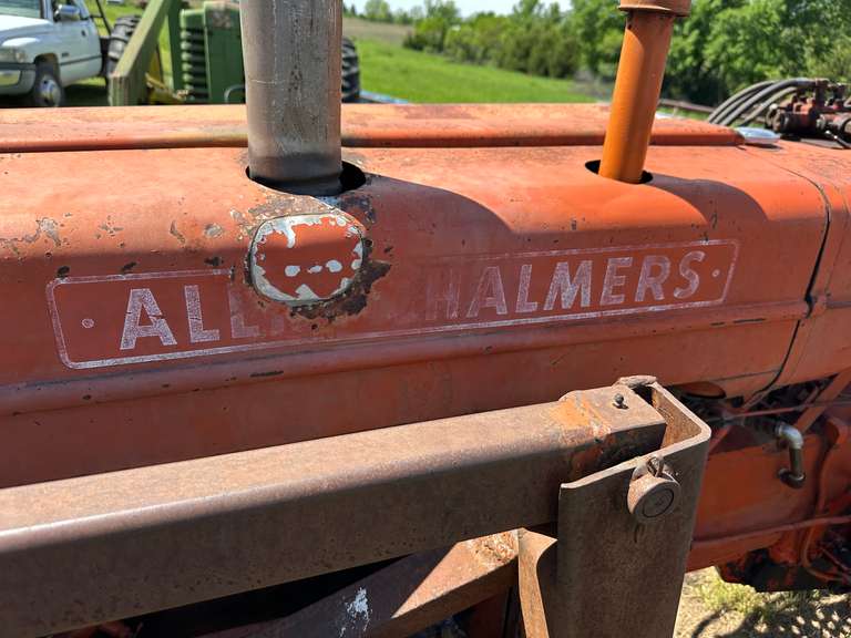 Allis-Chalmers D14 Tractor