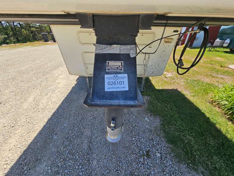 32' 2000 Nu-Wa HitchHiker II Fifth Wheel Camper