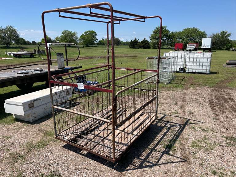 Wheeled Cage