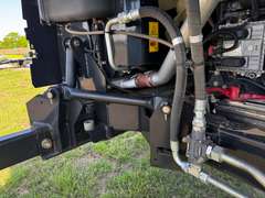 2022 CASE WD 2105 Swather/RD165 Rotary Disc Header
