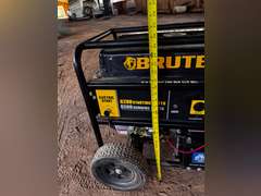 Brute 6500 Watt Generator