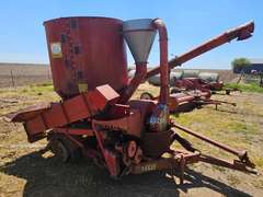 Gehl Grinder-Mixer