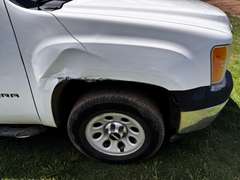 2011 GMC Sierra Pickup Truck