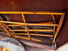 8' x 8' x 6' Feeder Wagon