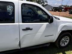 2011 GMC Sierra Pickup Truck